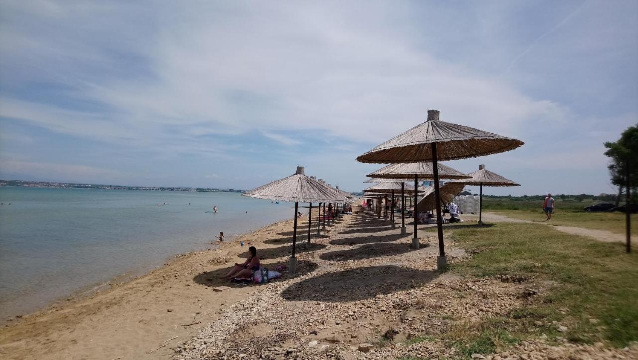 Villa Flora Maris Apartments Privlaka  Bagian luar foto