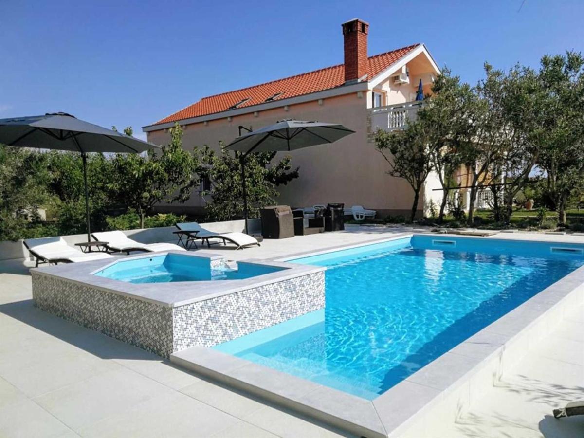 Villa Flora Maris Apartments Privlaka  Bagian luar foto